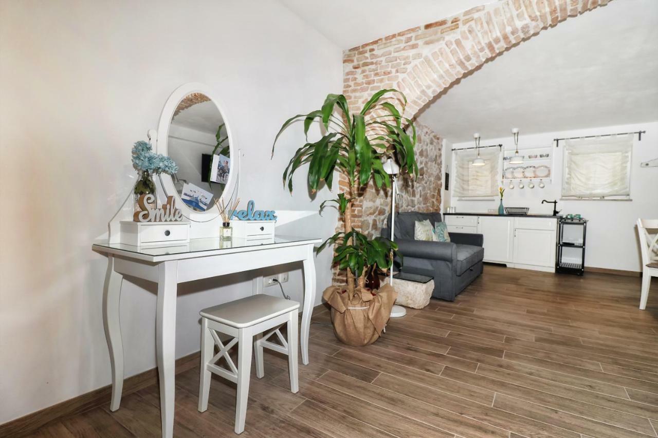 Cozy Apartment Mari Rovinj Exteriör bild