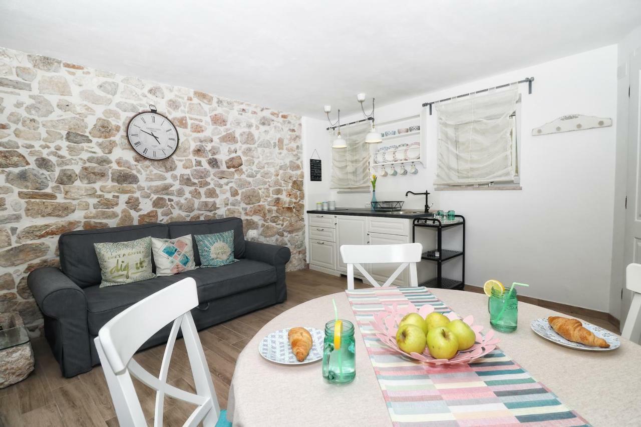 Cozy Apartment Mari Rovinj Exteriör bild